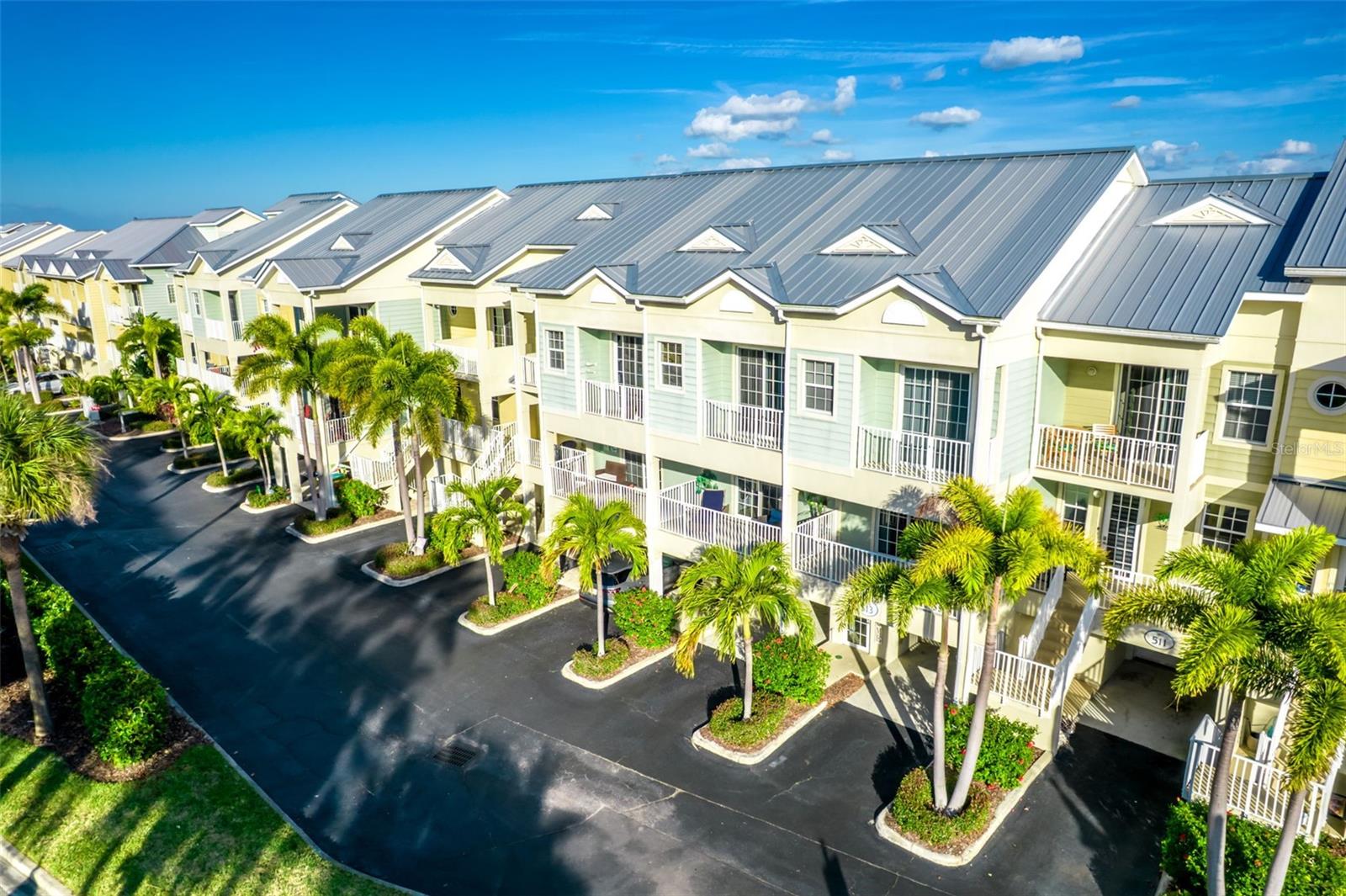 515 BAHIA BEACH BLVD, RUSKIN, FL — photo 3