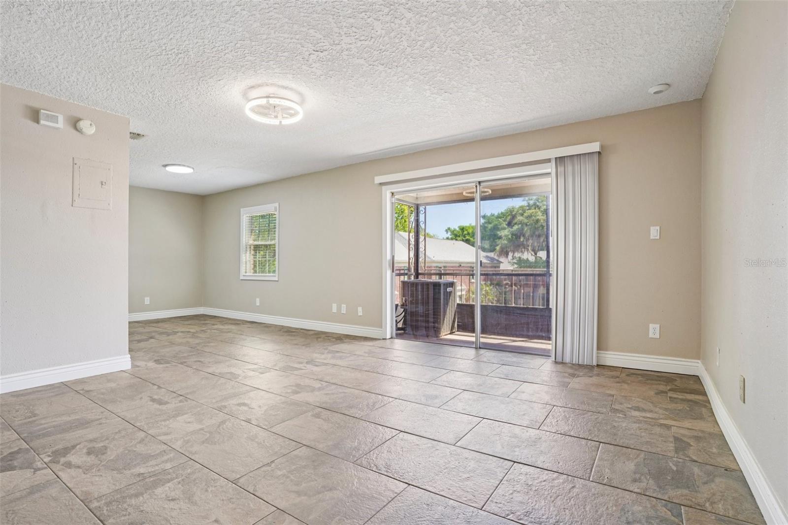 119 GEORGETOWN DR #D, CASSELBERRY, FL — photo 3