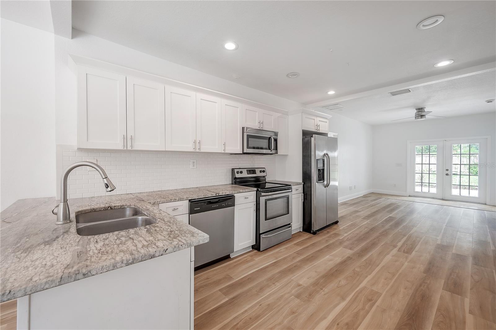4206 N DOWNING AVE, TAMPA, FL — photo 19