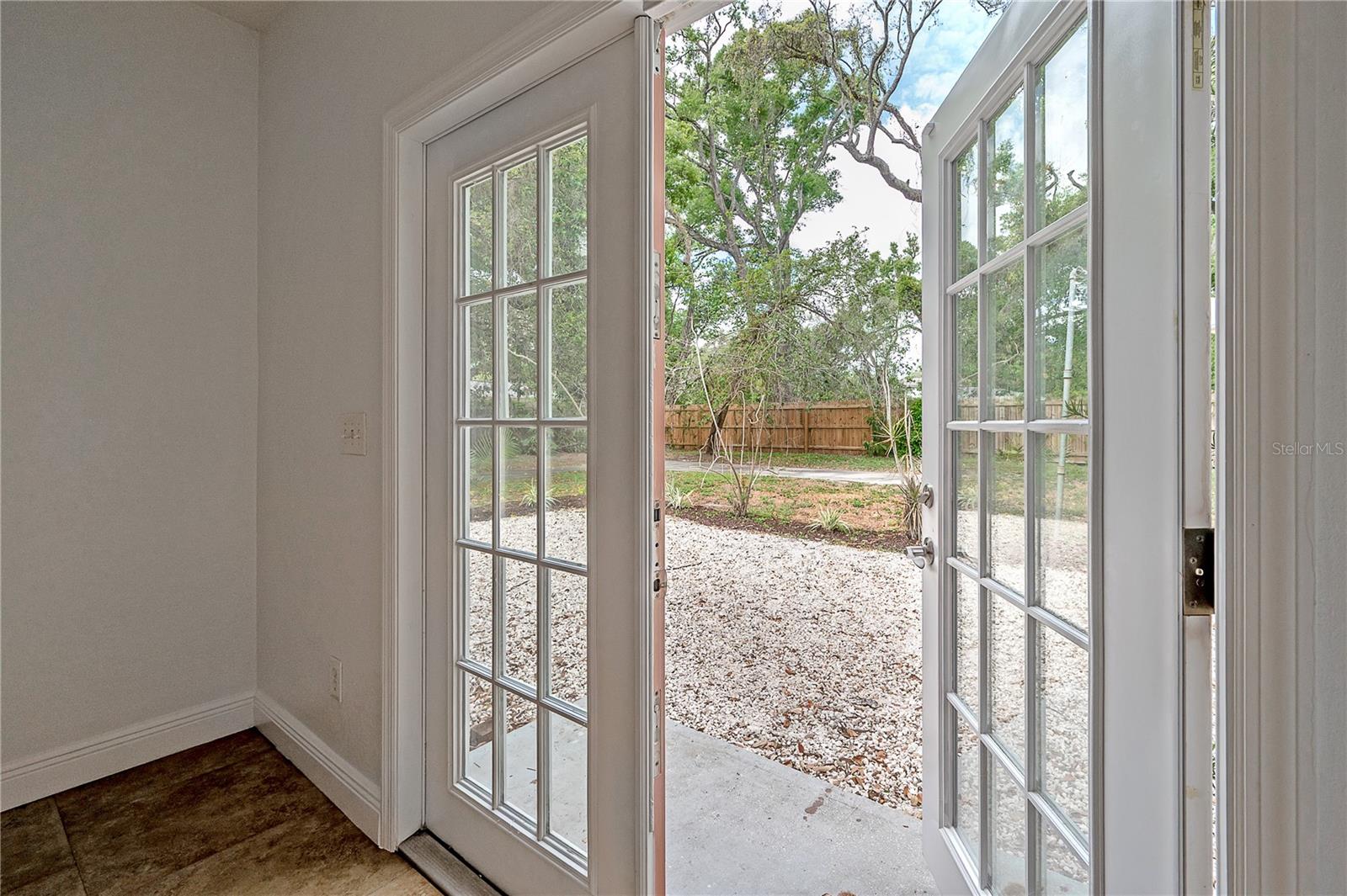 4206 N DOWNING AVE, TAMPA, FL — photo 24