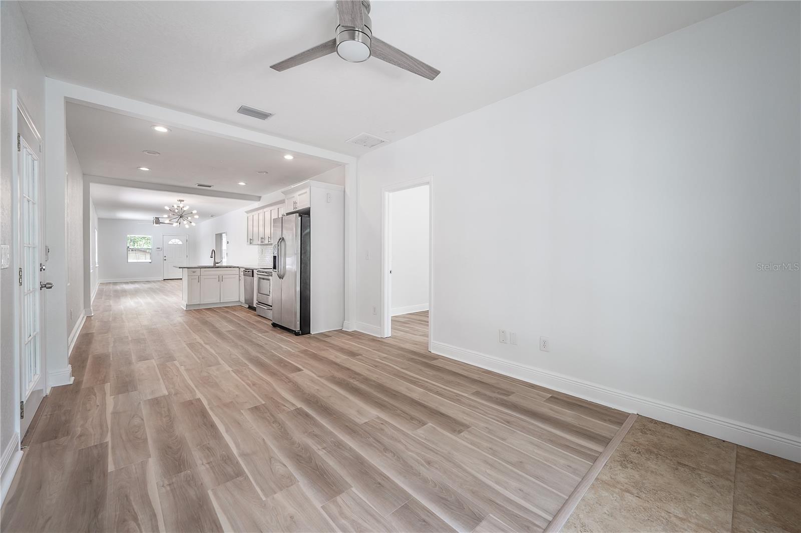 4206 N DOWNING AVE, TAMPA, FL — photo 25