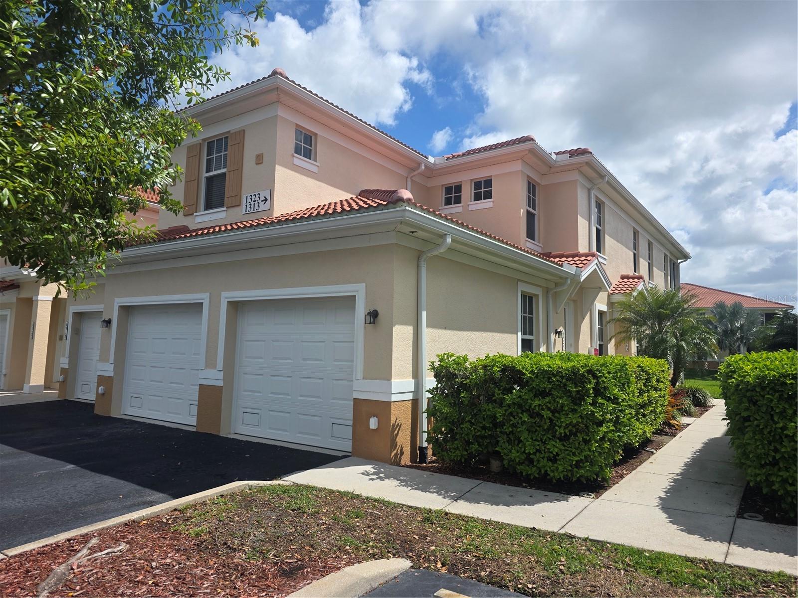 240 W END DR #1323, PUNTA GORDA, FL — photo 3