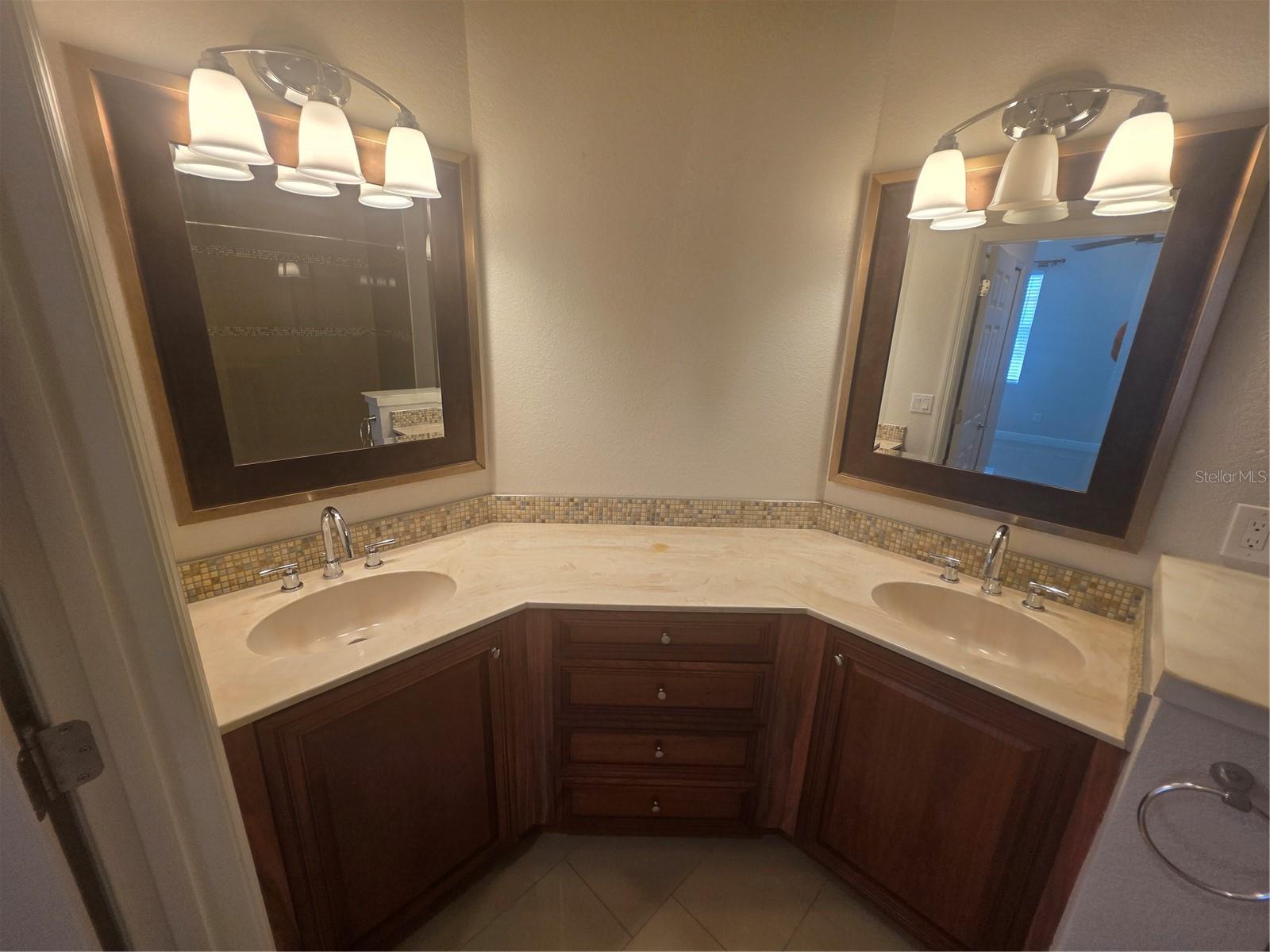 240 W END DR #1323, PUNTA GORDA, FL — photo 18