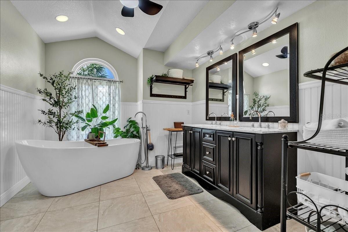 6308 ZENO CIR, PORT CHARLOTTE, FL — photo 19
