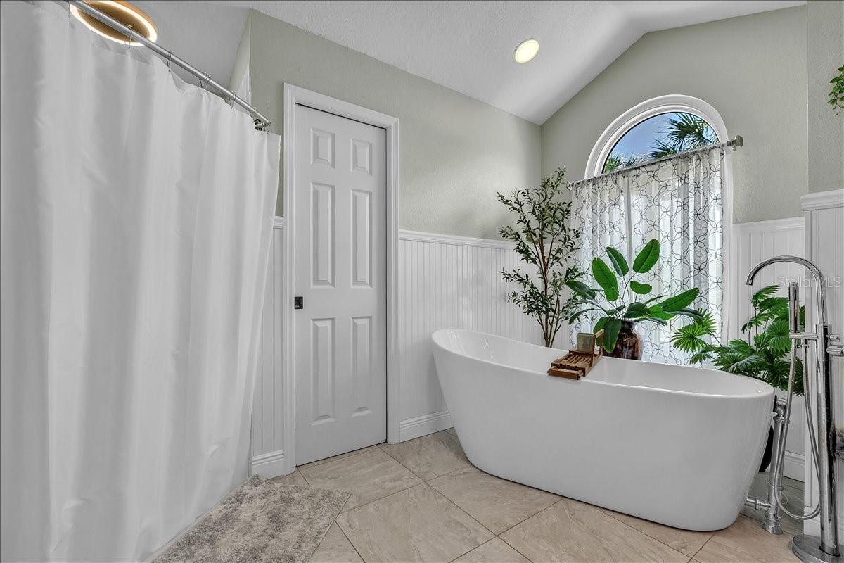 6308 ZENO CIR, PORT CHARLOTTE, FL — photo 20