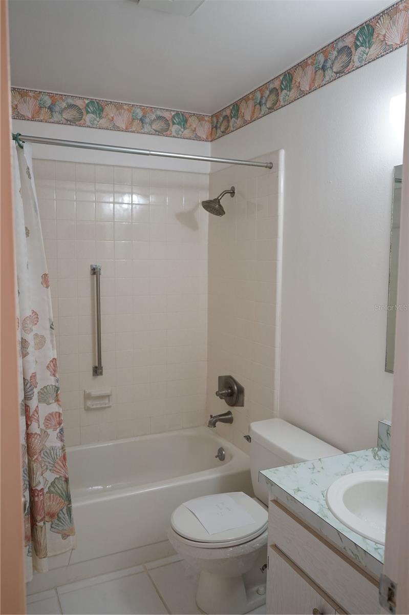 1901 CANTERBURY LN #4, SUN CITY CENTER, FL — photo 27