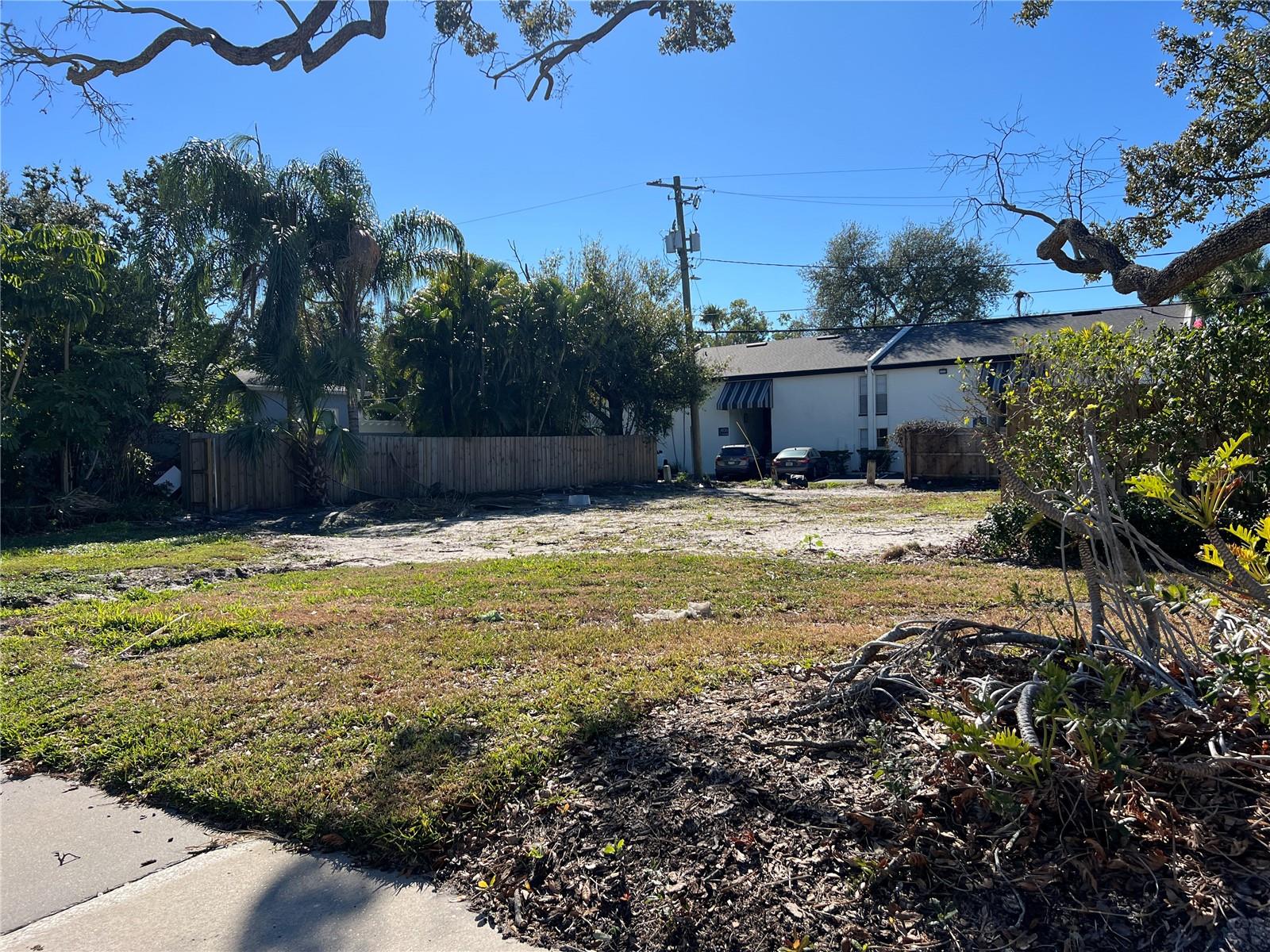 404 E DAVIS BLVD, TAMPA, FL — photo 4