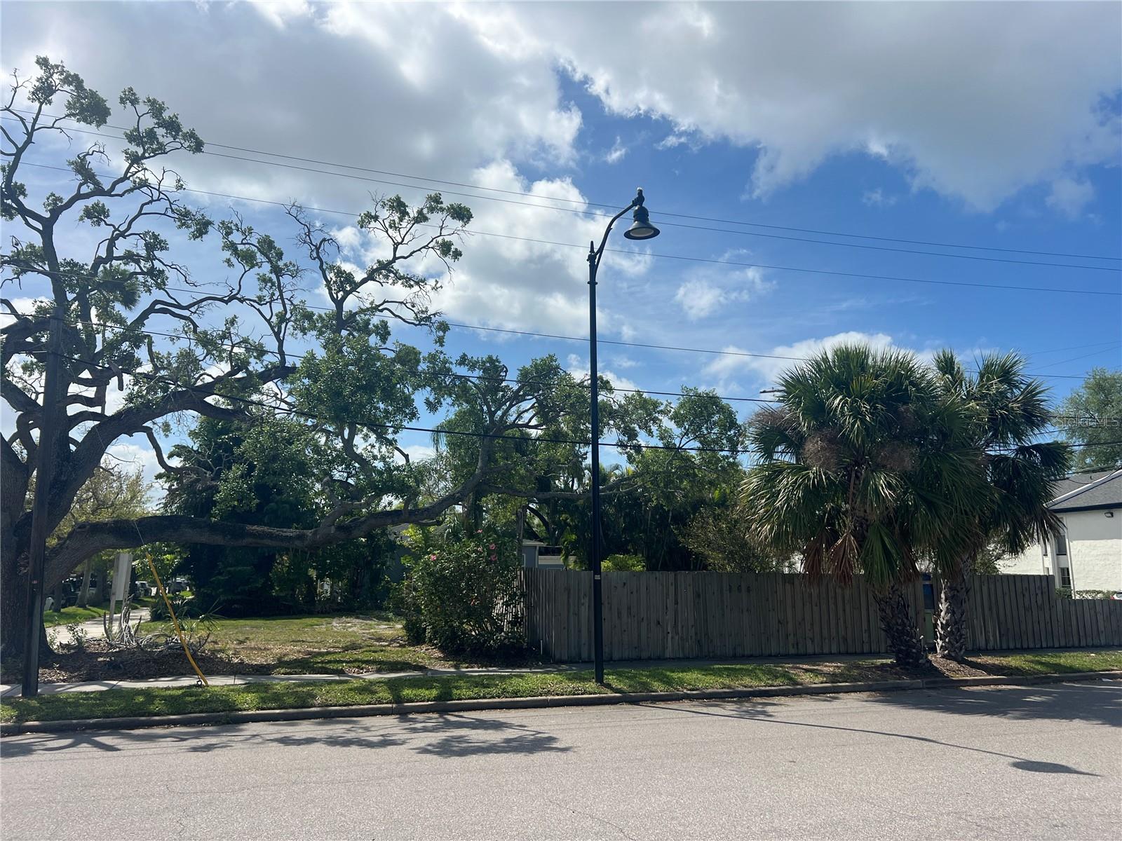 404 E DAVIS BLVD, TAMPA, FL — photo 6