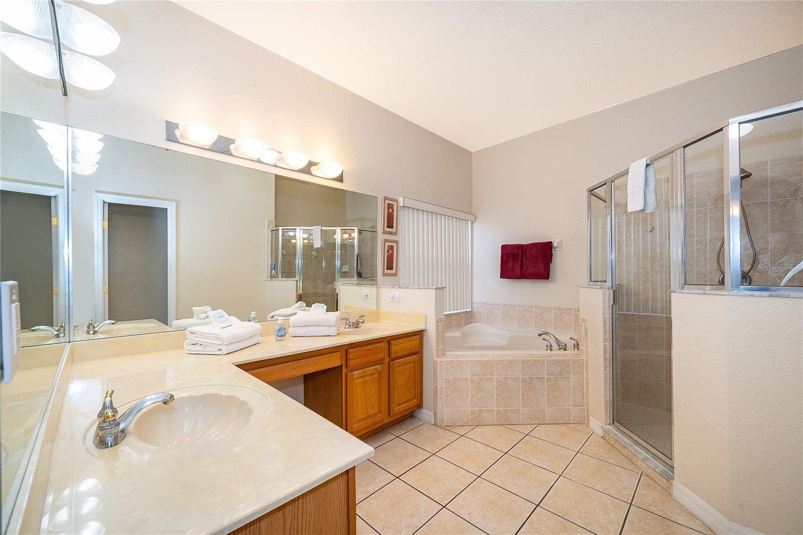 569 BURFORD CIR, DAVENPORT, FL — photo 12