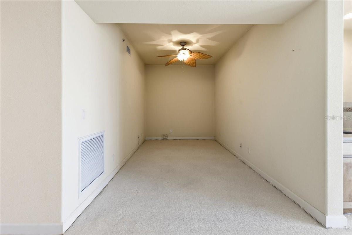 10045 LINKS LN #203, ROTONDA WEST, FL — photo 12