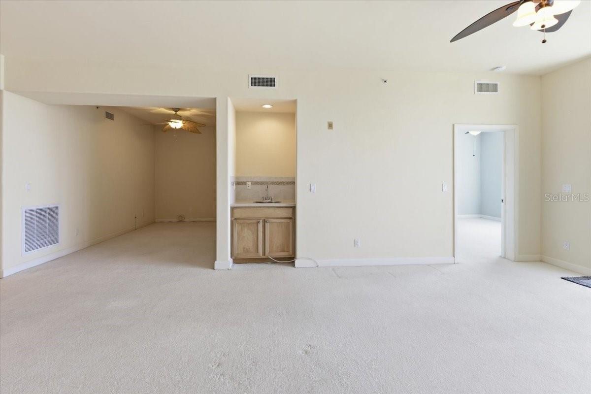 10045 LINKS LN #203, ROTONDA WEST, FL — photo 13