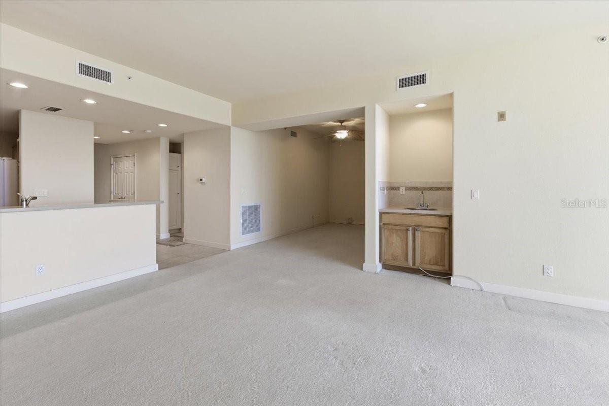 10045 LINKS LN #203, ROTONDA WEST, FL — photo 16
