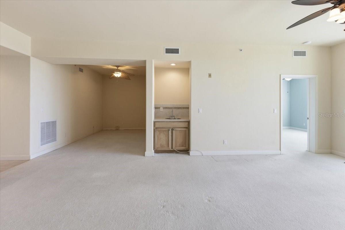 10045 LINKS LN #203, ROTONDA WEST, FL — photo 17
