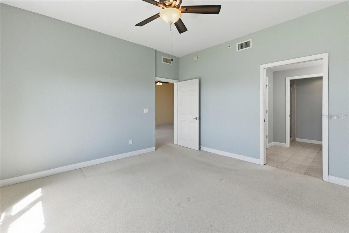 10045 LINKS LN #203, ROTONDA WEST, FL — photo 19