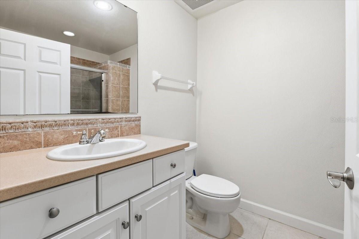 10045 LINKS LN #203, ROTONDA WEST, FL — photo 27