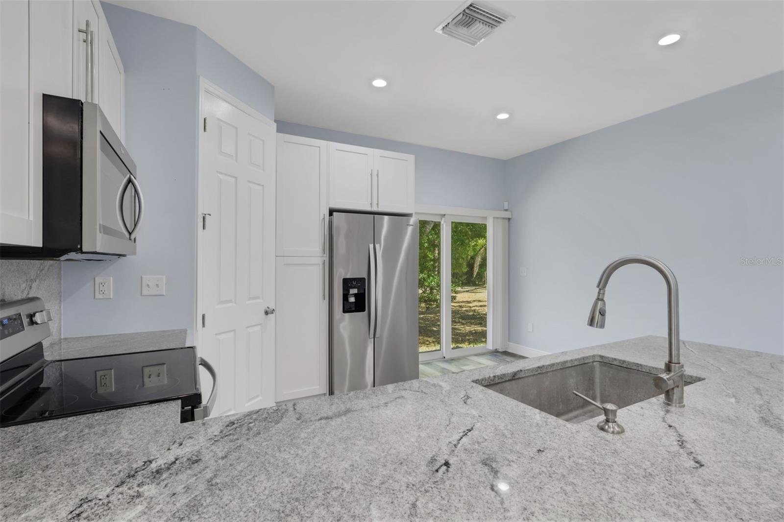 2977 4TH AVE SE, NAPLES, FL — photo 7