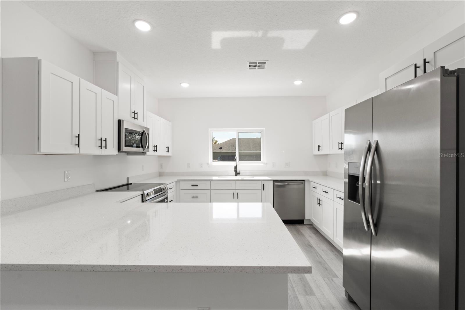 820 E DESOTO ST, CLERMONT, FL — photo 14