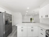 820 E DESOTO ST — photo 21