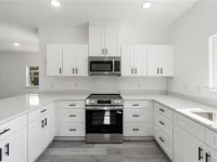 820 E DESOTO ST — photo 24