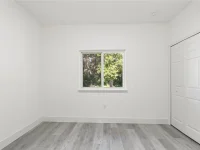 820 E DESOTO ST — photo 34