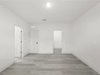 820 E DESOTO ST — photo 45
