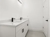 820 E DESOTO ST — photo 48