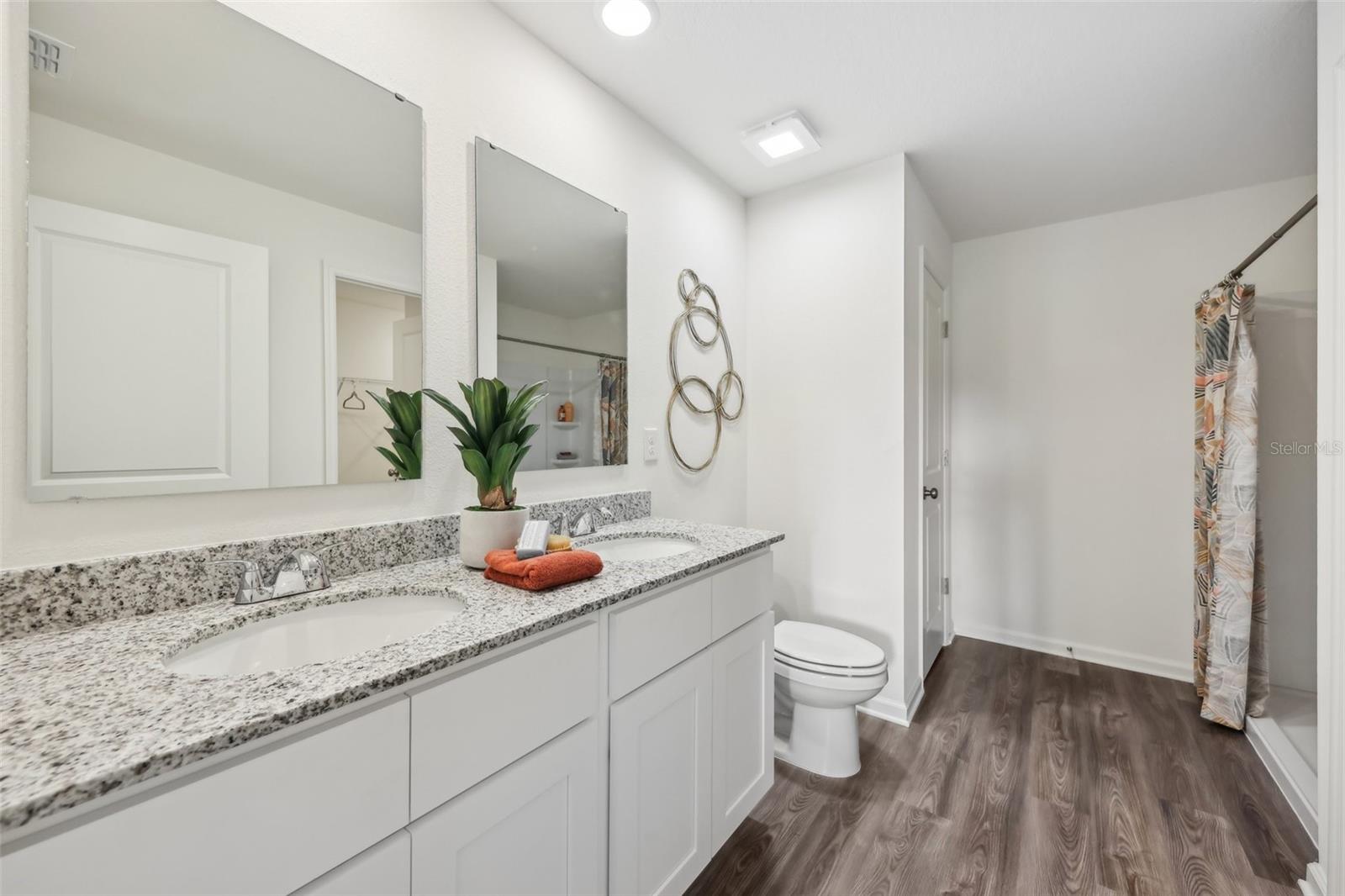 8528 GRANADA BLVD, SEBRING, FL — photo 32