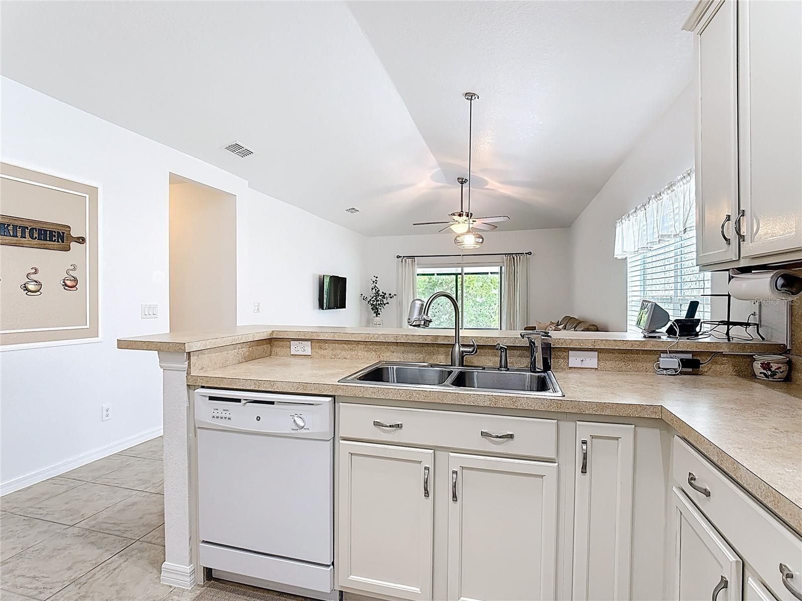 3447 HARLEQUIN DR, ST CLOUD, FL — photo 12
