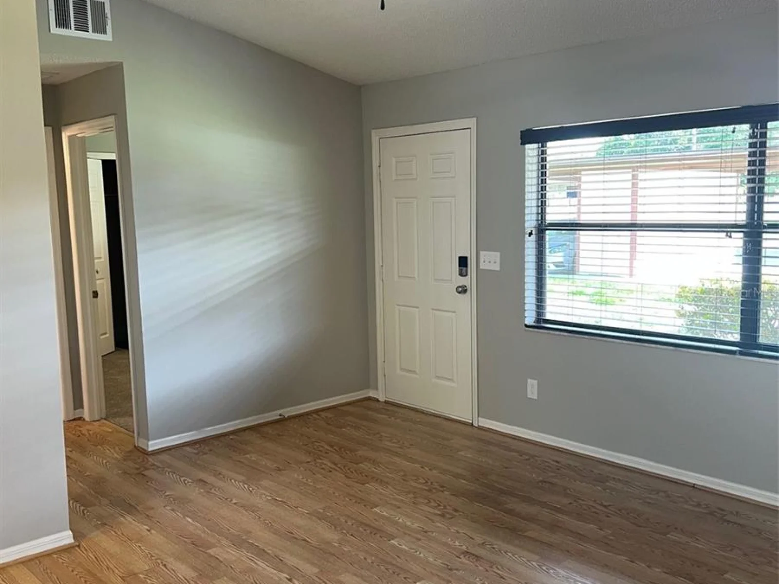 12449 ORANGEWOOD CIR #17, TAVARES, FL — photo 4
