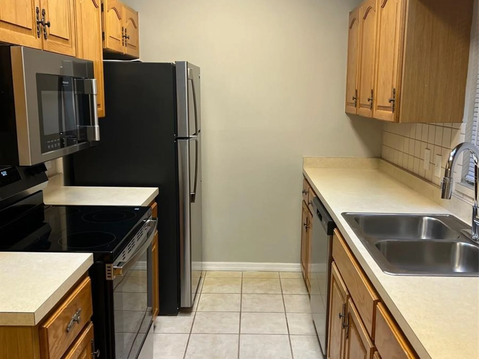 12449 ORANGEWOOD CIR #17, TAVARES, FL — photo 11