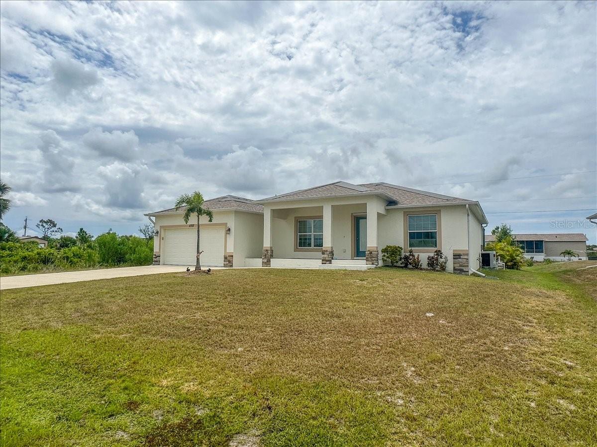 11707 WILLMINGTON BLVD, PORT CHARLOTTE, FL — photo 4