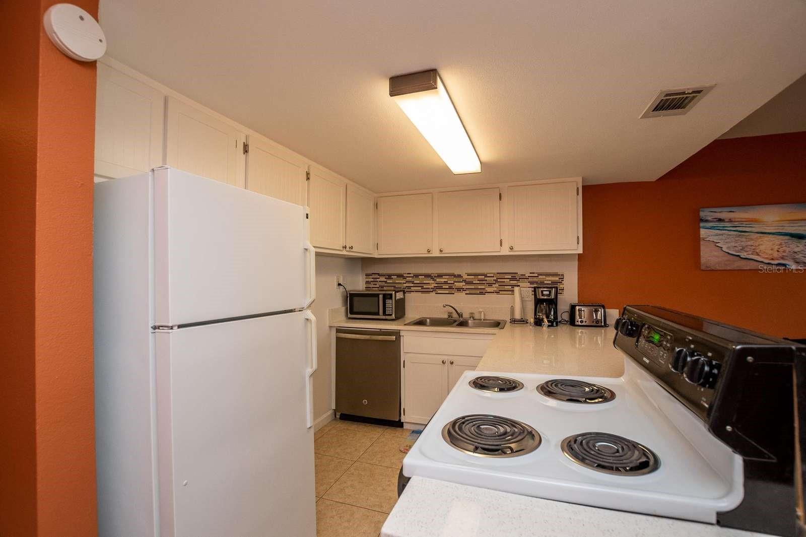 4849 SAXON #C202, NEW SMYRNA BEACH, FL — photo 11