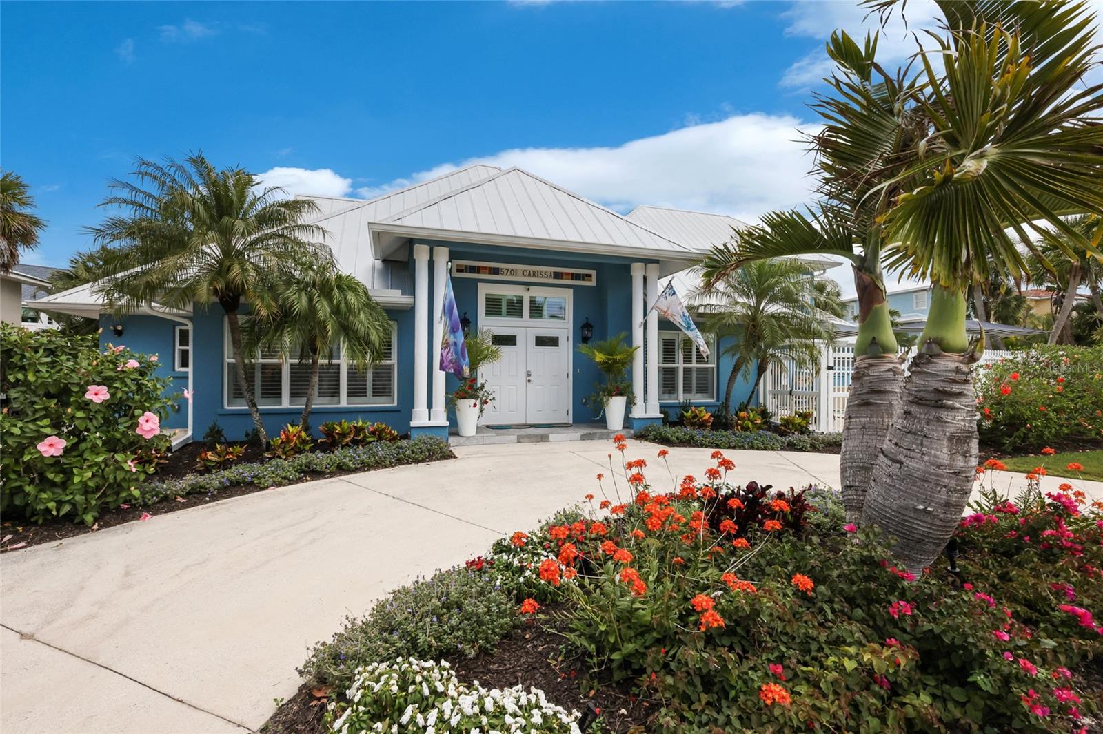5701 CARISSA ST, HOLMES BEACH, FL — photo 2