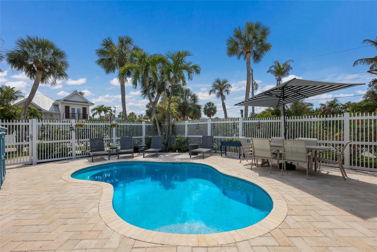 5701 CARISSA ST, HOLMES BEACH, FL — photo 46