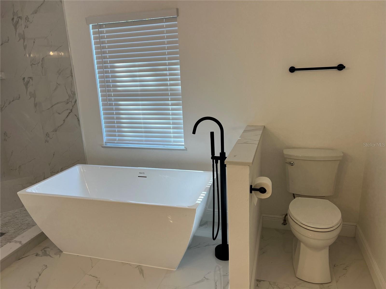 2477 THACKER TRL, KISSIMMEE, FL — photo 17