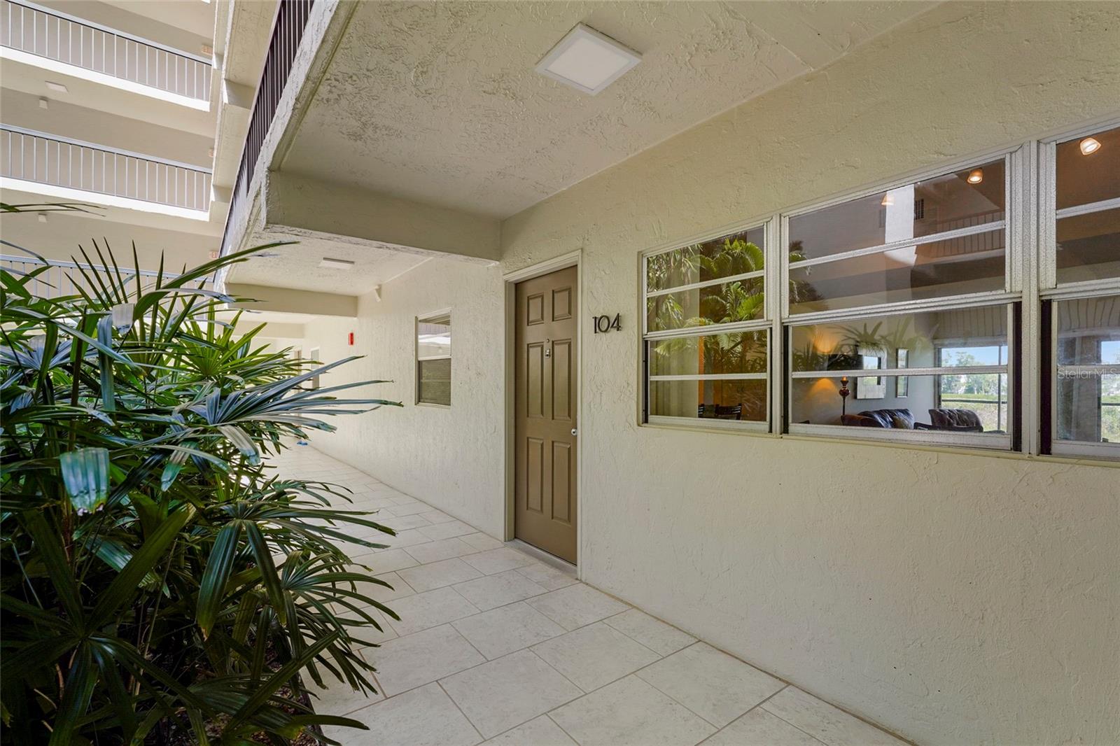 3240 GULF OF MEXICO DR #B104, LONGBOAT KEY, FL — photo 3