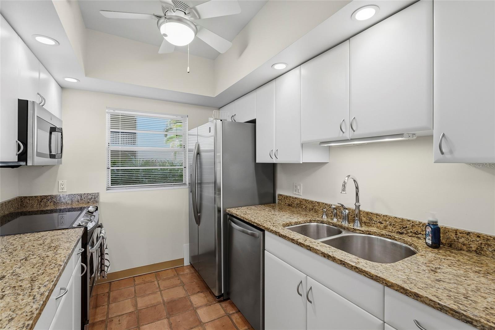 3240 GULF OF MEXICO DR #B104, LONGBOAT KEY, FL — photo 6