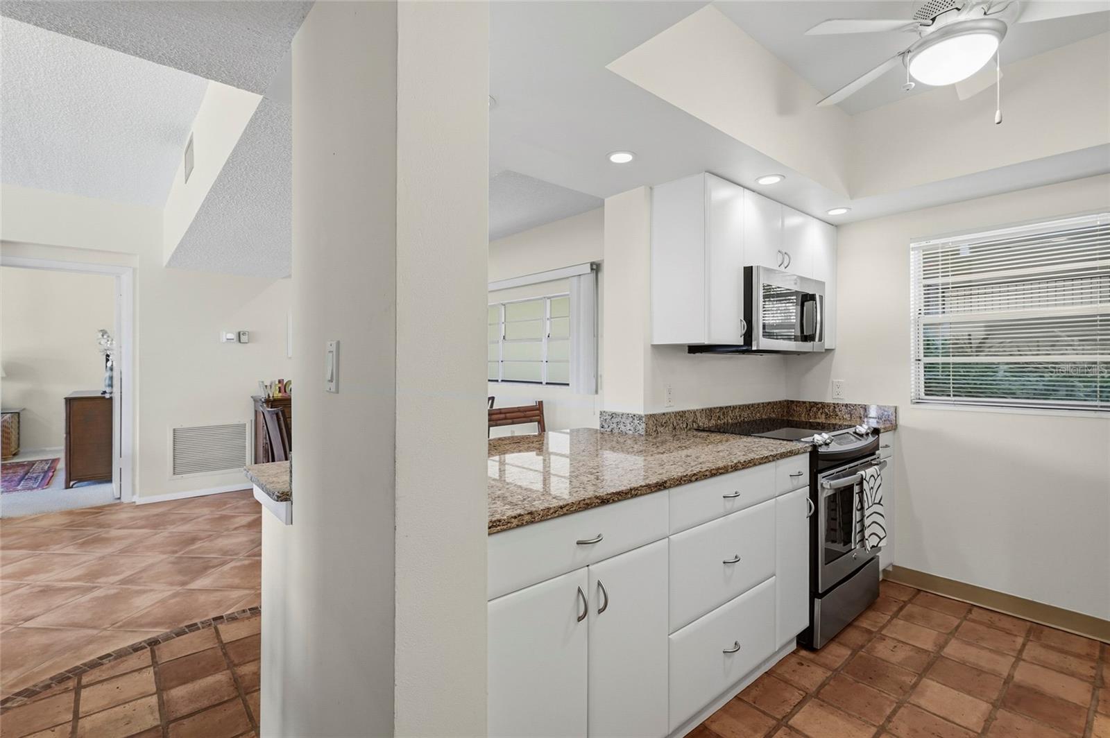 3240 GULF OF MEXICO DR #B104, LONGBOAT KEY, FL — photo 20