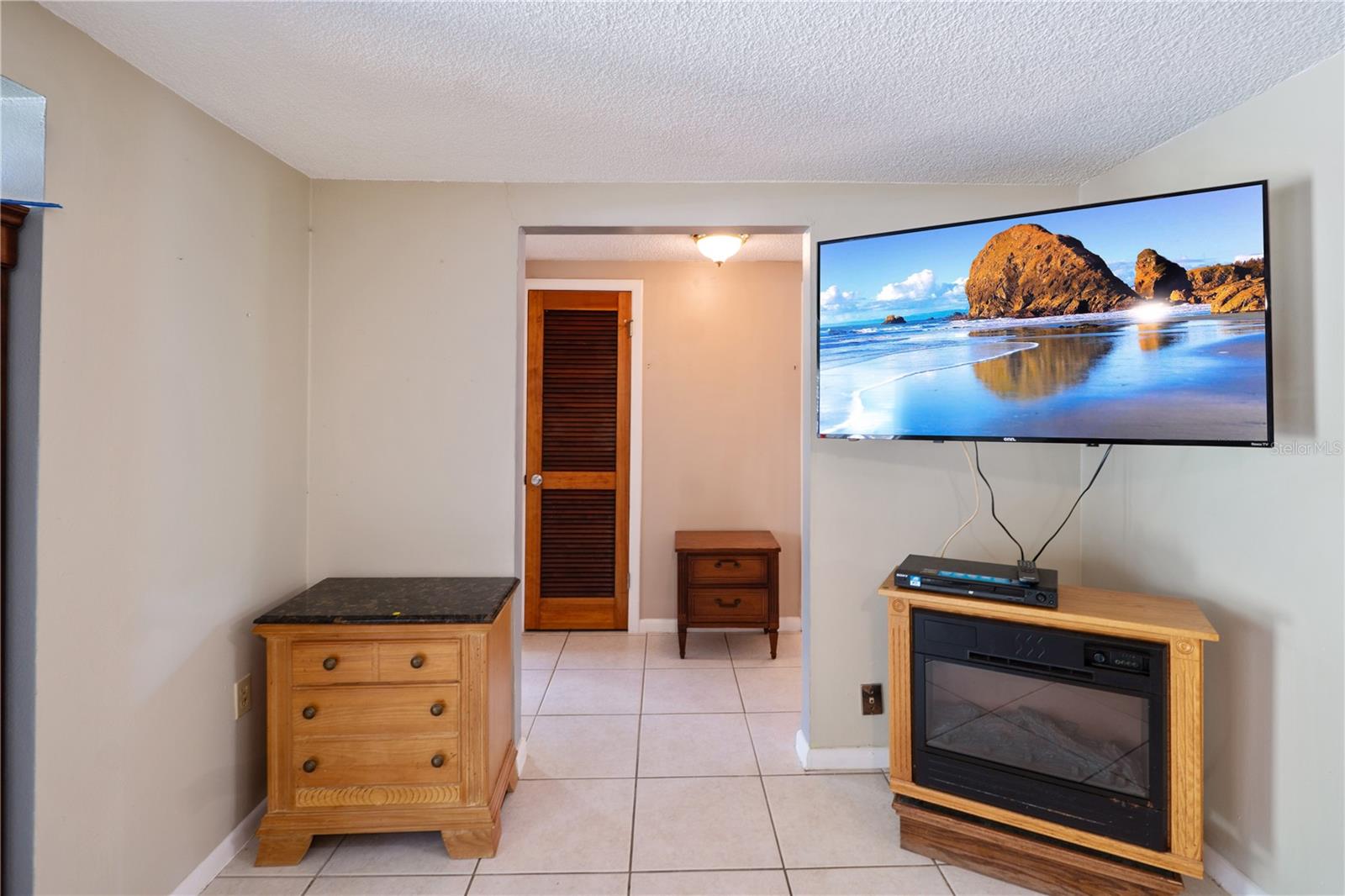 270 W MCCLENDON ST, LADY LAKE, FL — photo 16
