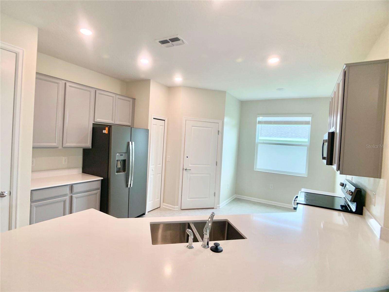 16440 CHAMPLAIN ST, CLERMONT, FL — photo 7