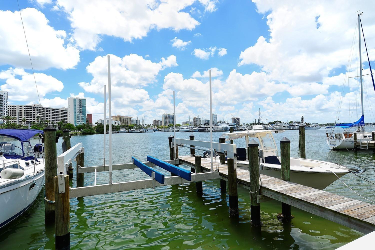 650 GOLDEN GATE PT #602, SARASOTA, FL — photo 3