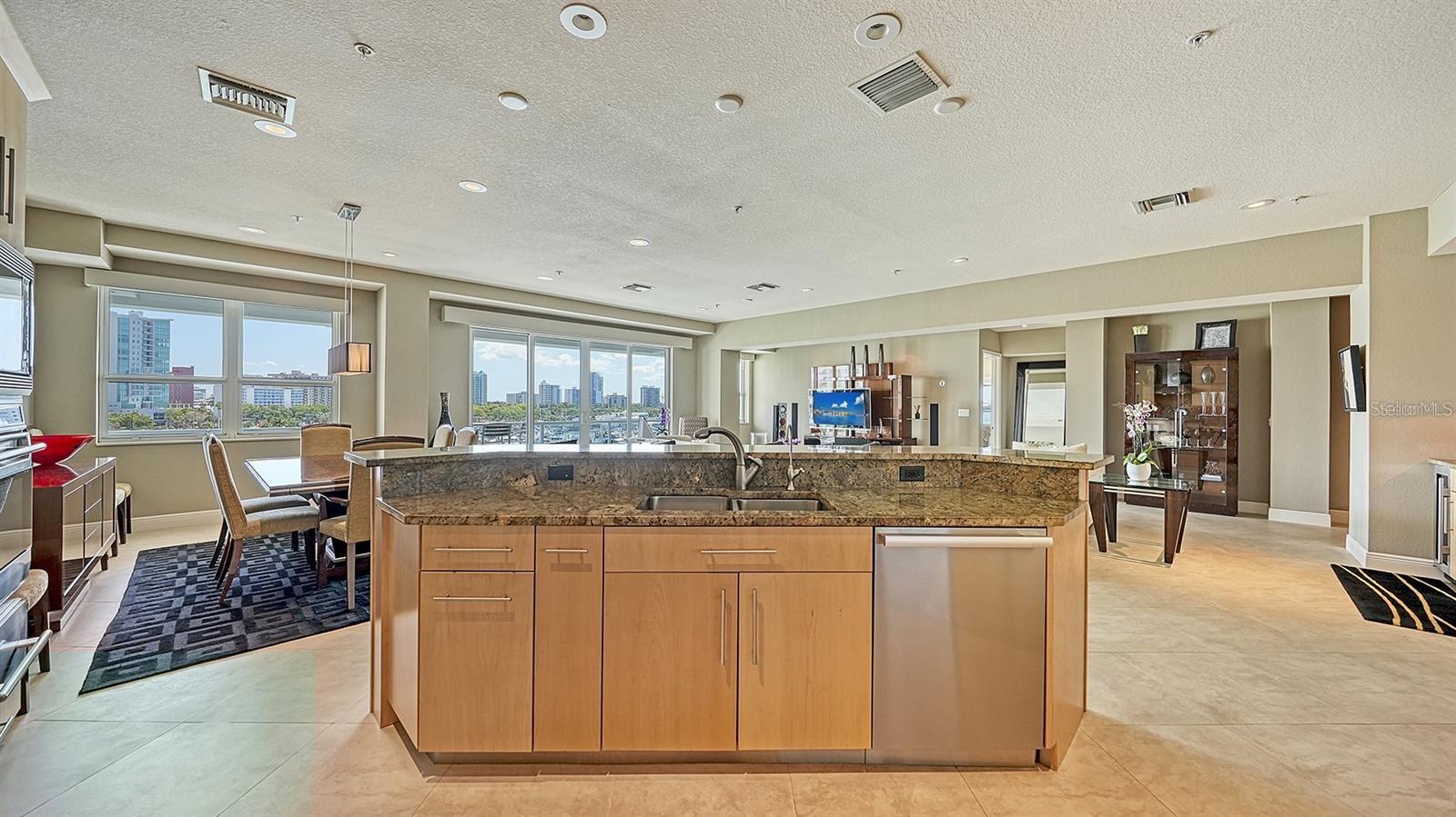 650 GOLDEN GATE PT #602, SARASOTA, FL — photo 20