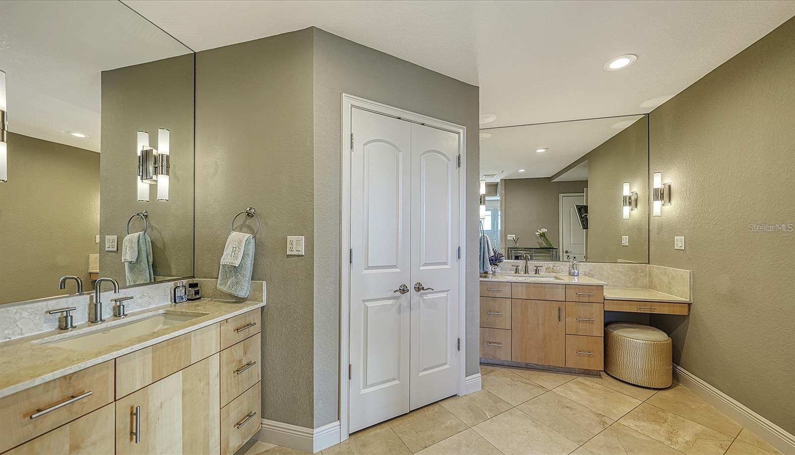 650 GOLDEN GATE PT #602, SARASOTA, FL — photo 26