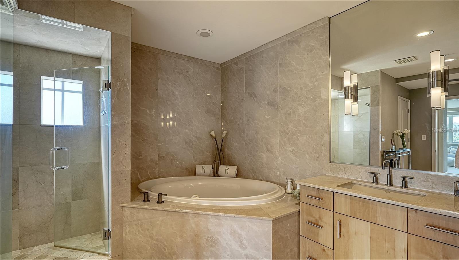 650 GOLDEN GATE PT #602, SARASOTA, FL — photo 27