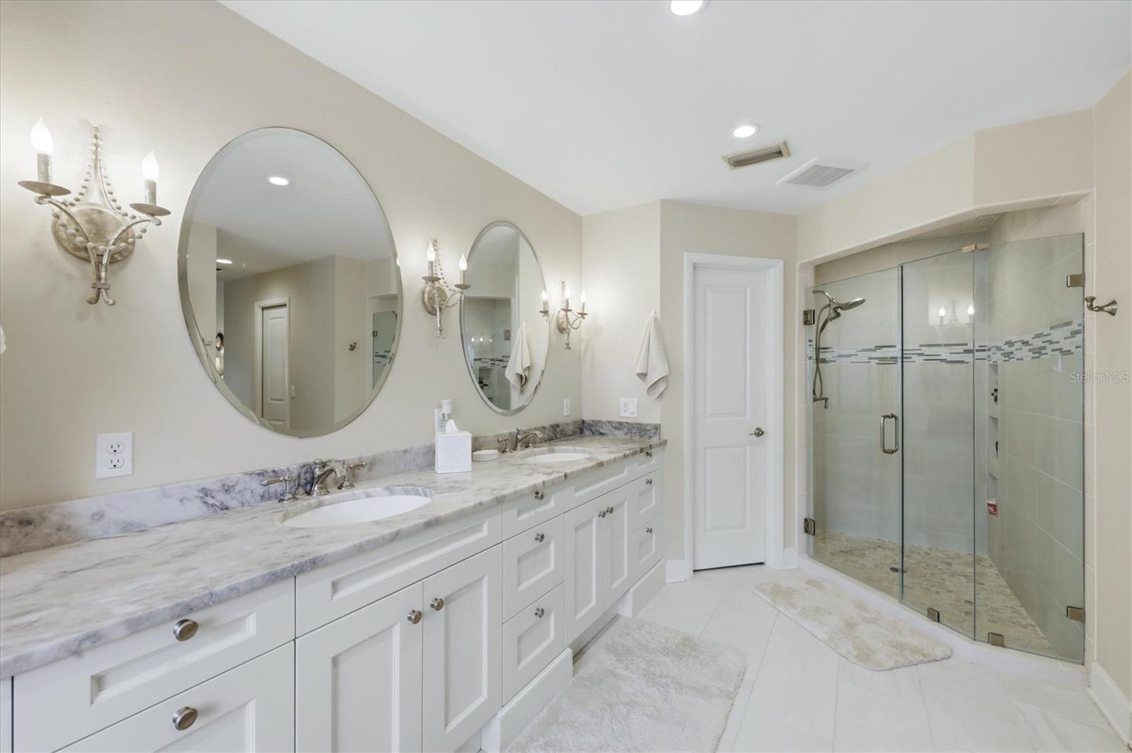 3508 AVENIDA MADERA, BRADENTON, FL — photo 37