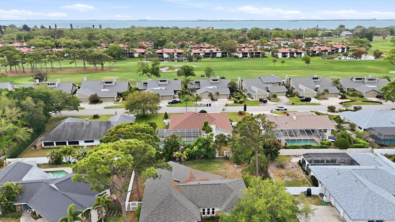 3508 AVENIDA MADERA, BRADENTON, FL — photo 57