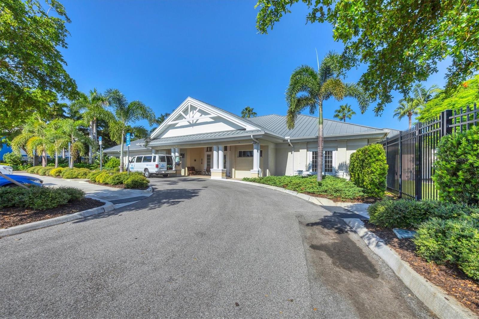 3508 AVENIDA MADERA, BRADENTON, FL — photo 70