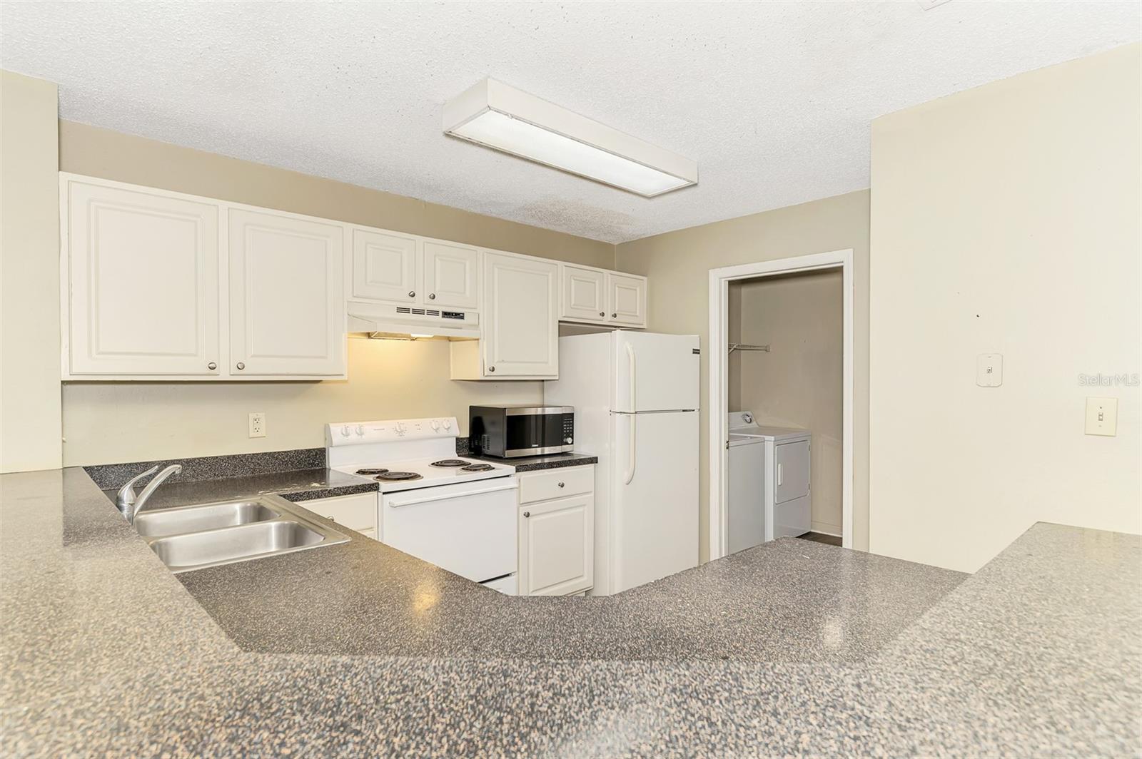 4045 CROCKERS LAKE BLVD #11, SARASOTA, FL — photo 17