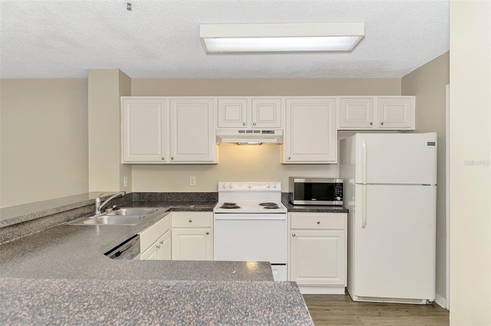 4045 CROCKERS LAKE BLVD #11, SARASOTA, FL — photo 18