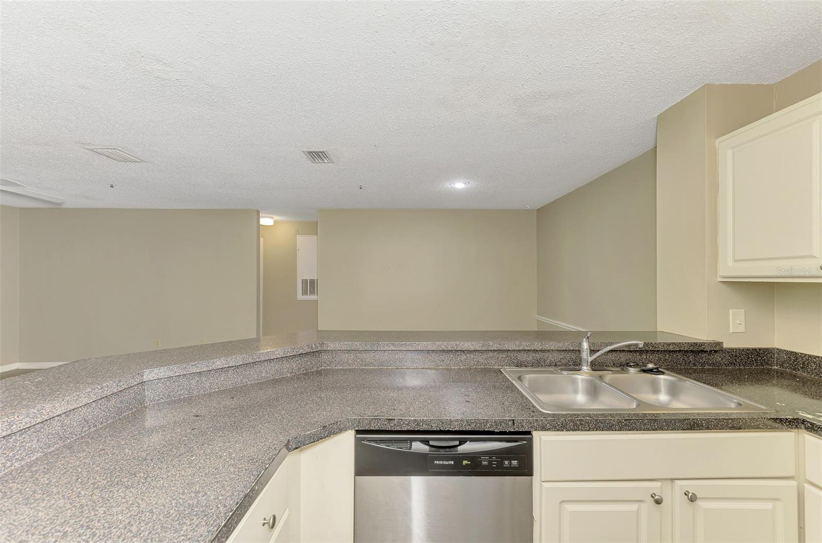 4045 CROCKERS LAKE BLVD #11, SARASOTA, FL — photo 23